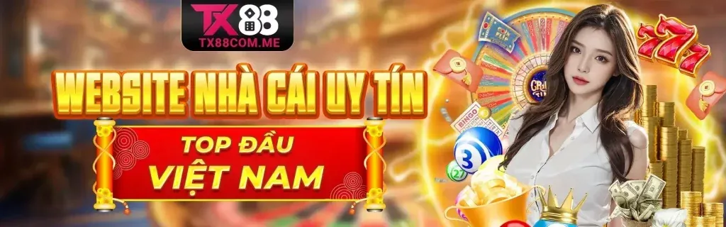 Hình ảnh một người đàn ông đang truy cập 10bet trên điện thoại